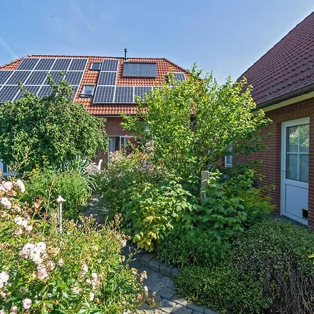 Exklusives Ferienhaus Ella * Dornum